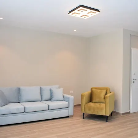 Sandy Pine Retreat - 300 公寓 Durrës
