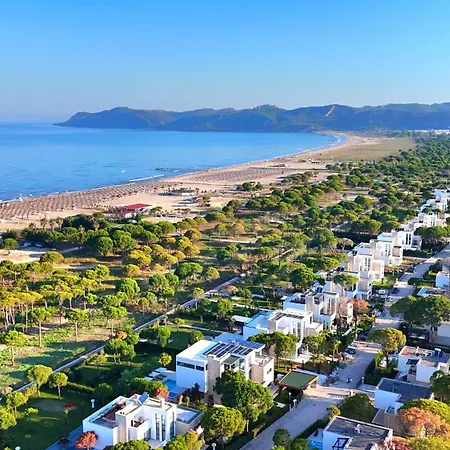 Sandy Pine Retreat - 300 公寓 Durrës